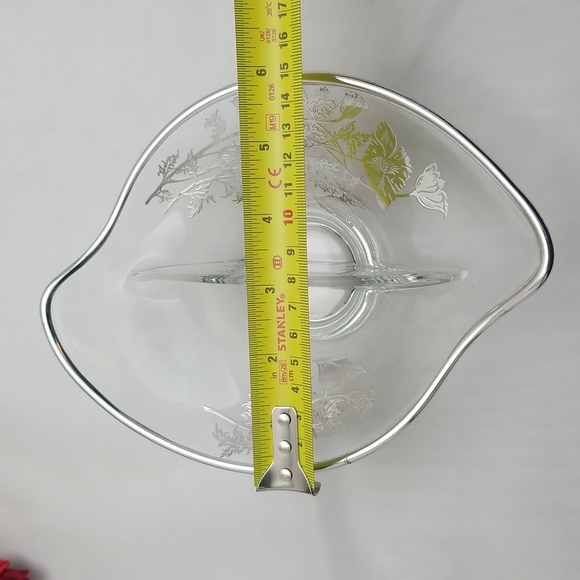 Viking Epic Flanders Silver Flower Divided Dish - Picture 6 of 16